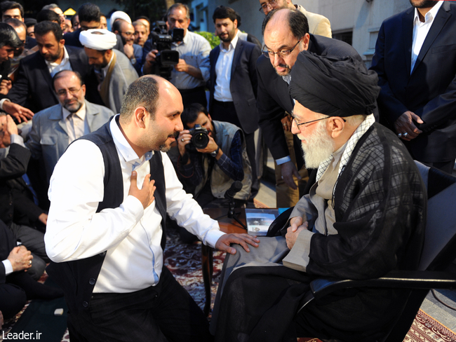 ولادت امام حسن مجتبیٰ ع کے موقع پر شعرائے کرام کی رہبر انقلاب اسلامی سے ملاقات