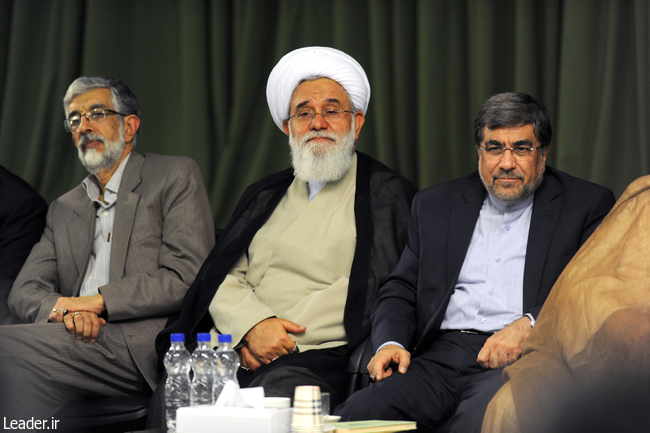 دیدار جمعی از شاعران و اهالی فرهنگ و ادب