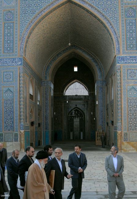 بازید رهبر معظم انقلاب اسلامی از مسجد جامع یزد