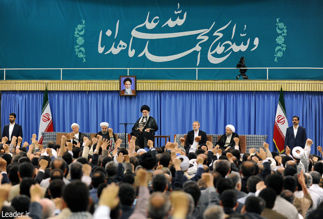 Ayatollah Khamenei receives Muslim ambassadors, officials and people on Eid al-Fitr.