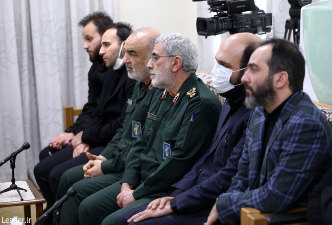 The Leader meets with the family of Martyr Soleimani