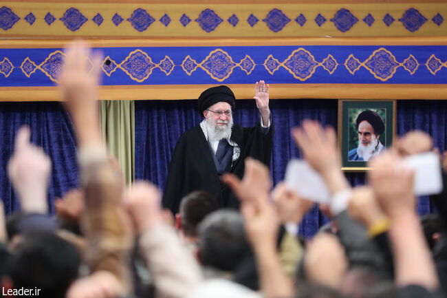 دیدار خانواده‌های شهیدان جنگ 12 روزه (شهدای اقتدار)