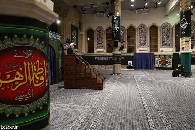 В хусейние имама Хомейни проведена траурная церемония