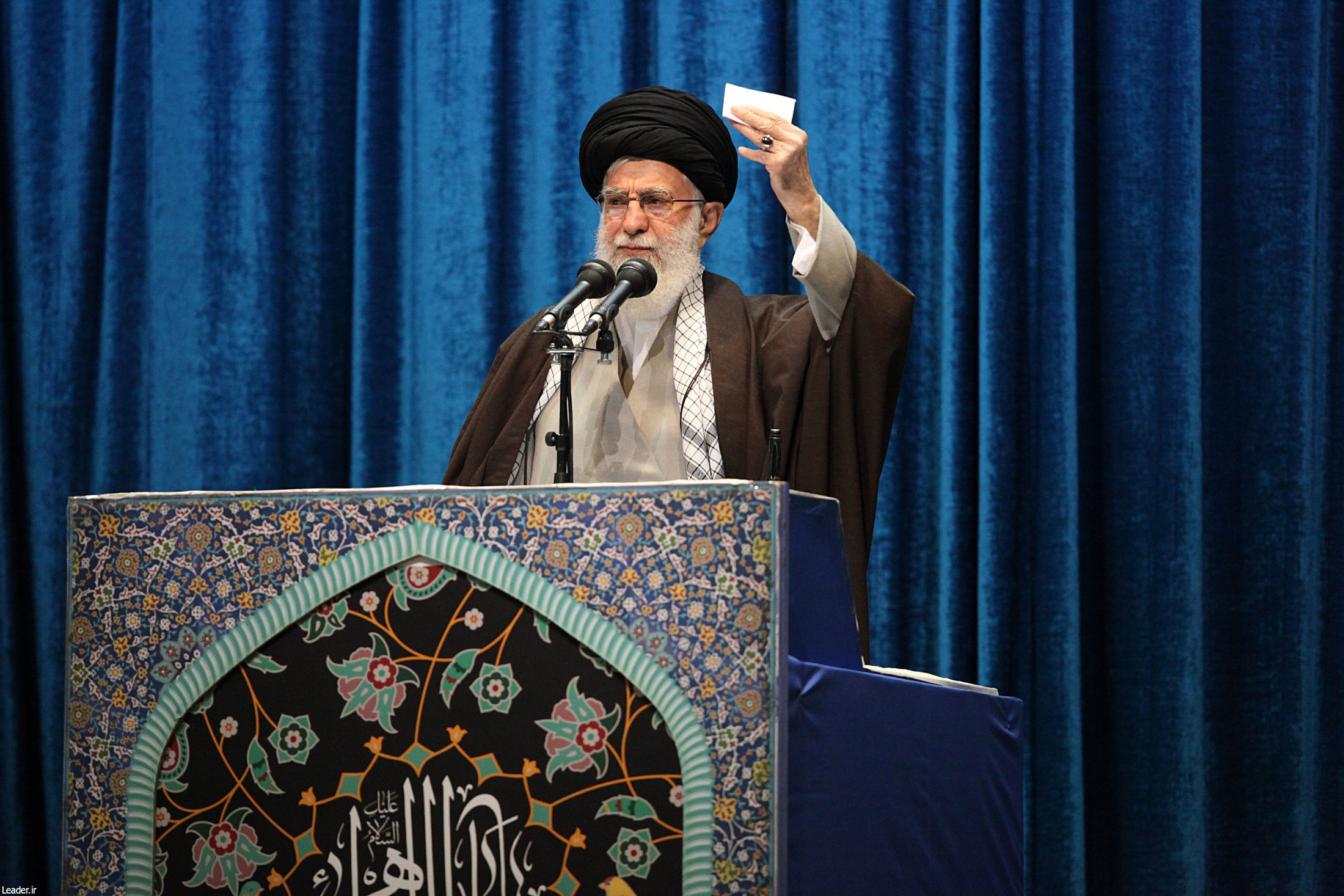 بیانات مقام معظم رهبری حضرت امام خامنه ای در خطبه های نماز جمعه با شکوه تهران