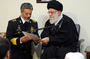 Rencontre avec les commandants et les responsables de la force marine de l'Armée iranienne Rencontre avec les commandants et les responsables de la force marine de l'Armée iranienne