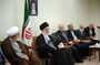 الإمام الخامنئي يلتقي عمدة طهران و أعضاء المجلس الإسلامي البلدي فيها