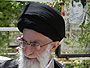 حضور در گلزار شهدای دارالرحمه شیراز حضور در گلزار شهدای دارالرحمه شیراز